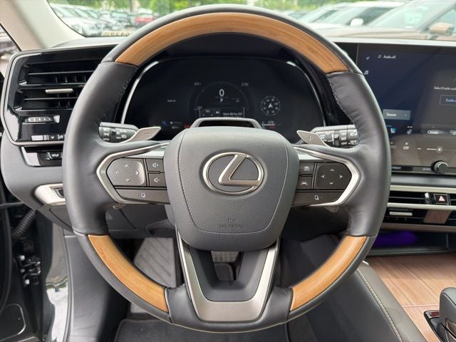 2025 Lexus RX 450h+ Luxury