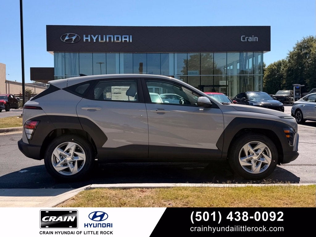 2027 Hyundai KONA SE