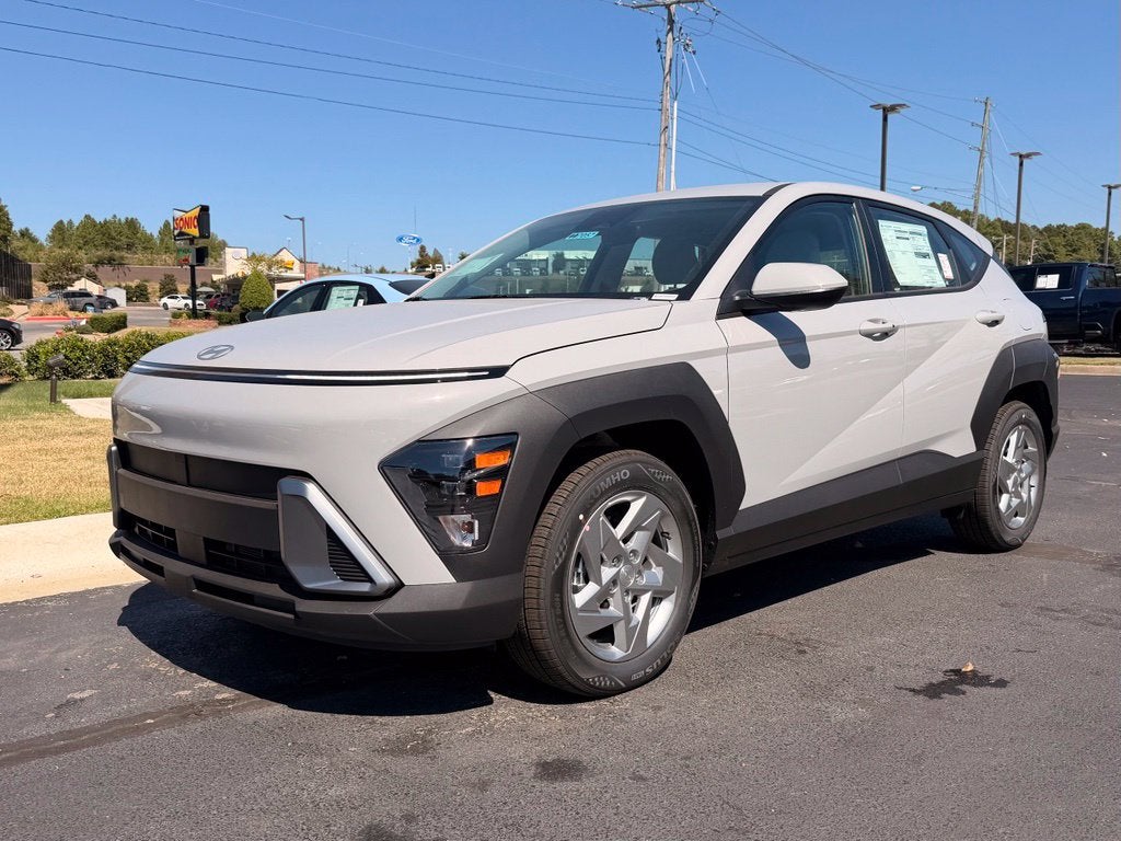 2027 Hyundai KONA SE
