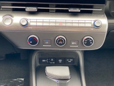 2027 Hyundai KONA SE