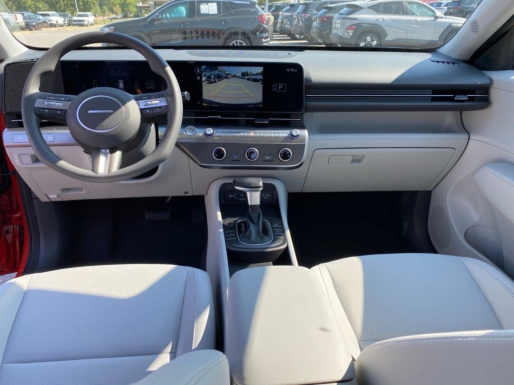 2027 Hyundai KONA SE