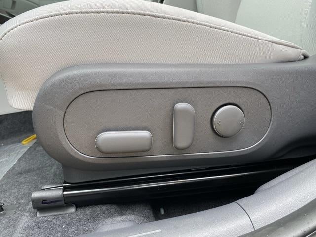 2025 Hyundai KONA ELECTRIC SEL