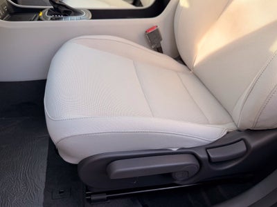 2027 Hyundai KONA SEL Premium