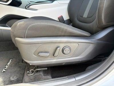 2024 Hyundai TUCSON HYBRID Blue