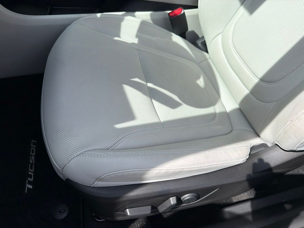 2026 Hyundai TUCSON HYBRID SEL Convenience CARFAX 1-OWNER