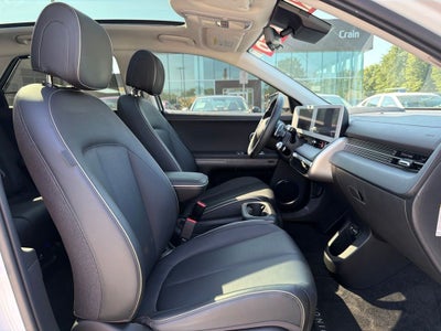 2024 Hyundai IONIQ 5 Limited Long Range, Clean Carfax, One Owner