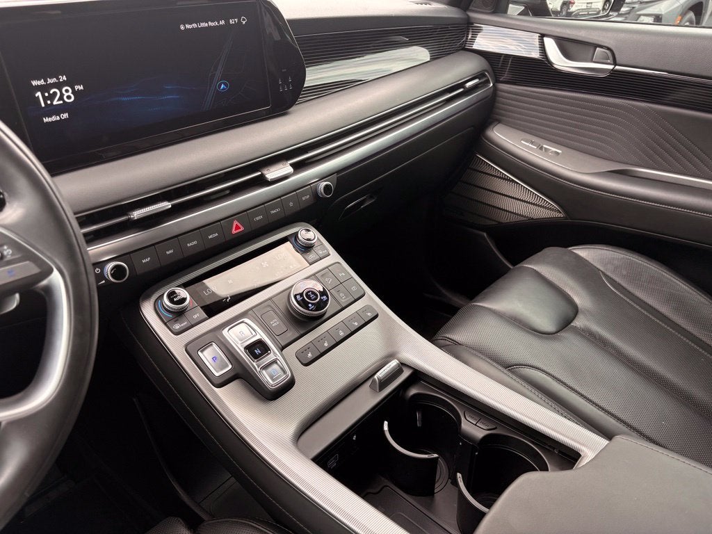 2025 Hyundai PALISADE Calligraphy Leather, Pano Roof, One Owner, Clean Carfax
