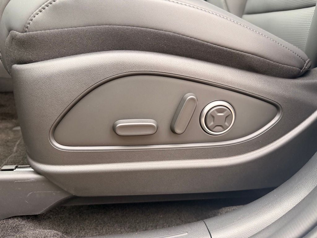 2026 Hyundai PALISADE HYBRID SEL Premium 7 Passenger