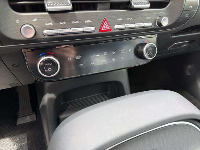 2026 Hyundai PALISADE HYBRID Blue SEL 7 Passenger