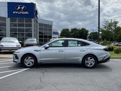 2025 Hyundai SONATA SE