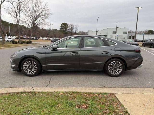 2025 Hyundai SONATA HYBRID SEL