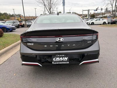 2025 Hyundai SONATA HYBRID SEL