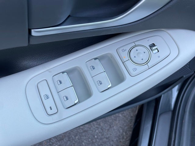 2024 Hyundai SONATA HYBRID SEL