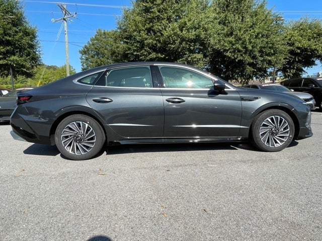 2024 Hyundai SONATA HYBRID SEL