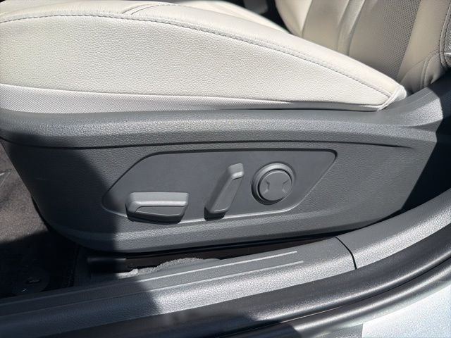 2024 Hyundai SONATA HYBRID Limited