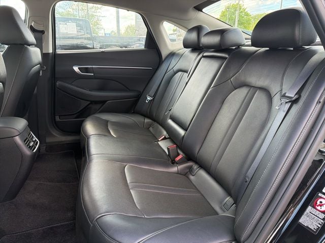 2021 Hyundai SONATA HYBRID Limited