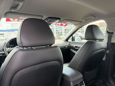 2021 Hyundai SONATA HYBRID Limited