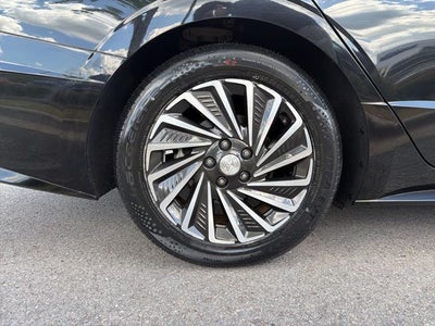 2021 Hyundai SONATA HYBRID Limited
