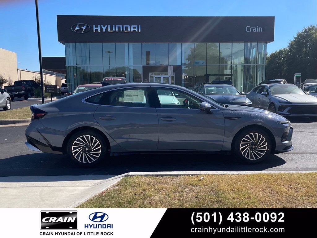 2027 Hyundai Sonata Hybrid Limited