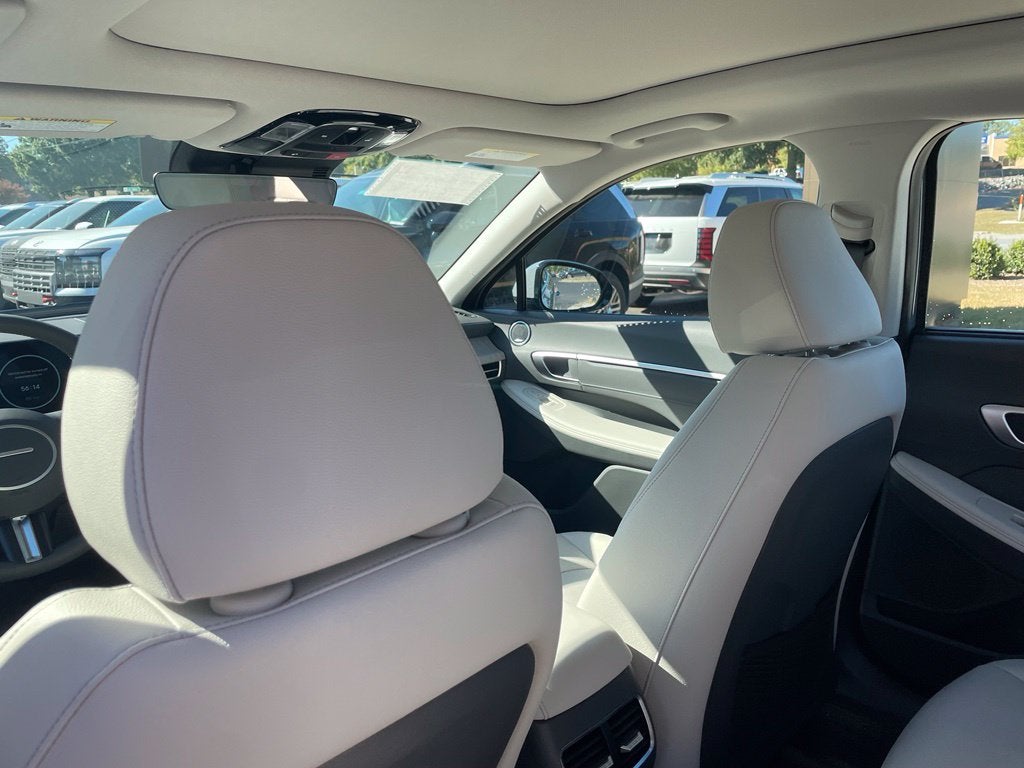 2027 Hyundai SONATA HYBRID Limited