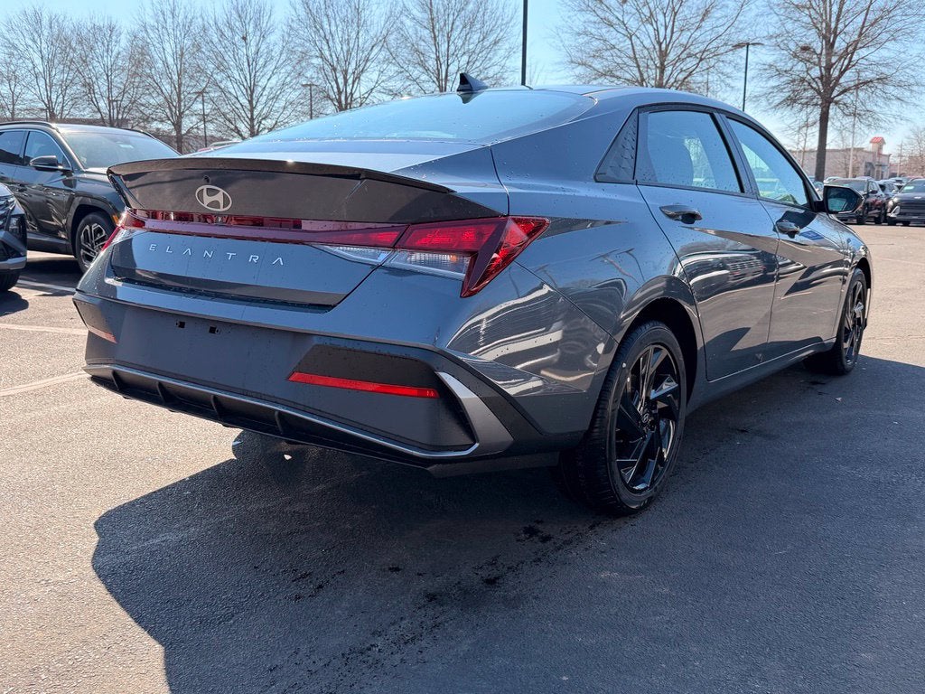 2026 Hyundai ELANTRA SEL Sport Plus
