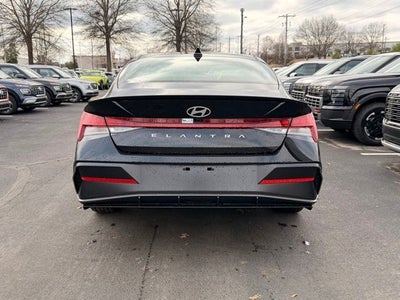 2026 Hyundai ELANTRA SEL Sport