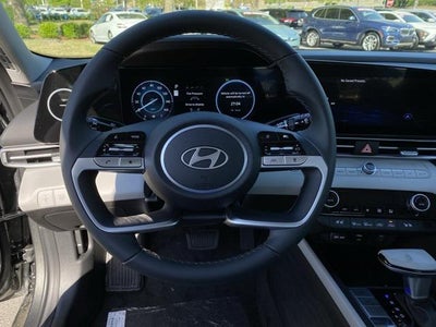 2025 Hyundai ELANTRA HYBRID Limited