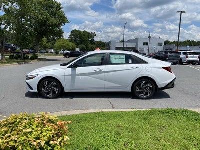 2025 Hyundai ELANTRA SEL Convenience