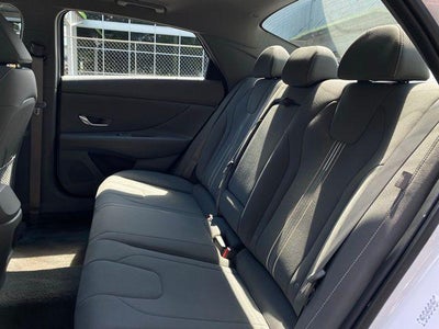 2025 Hyundai ELANTRA SEL Convenience