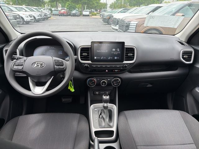 2026 Hyundai VENUE SE