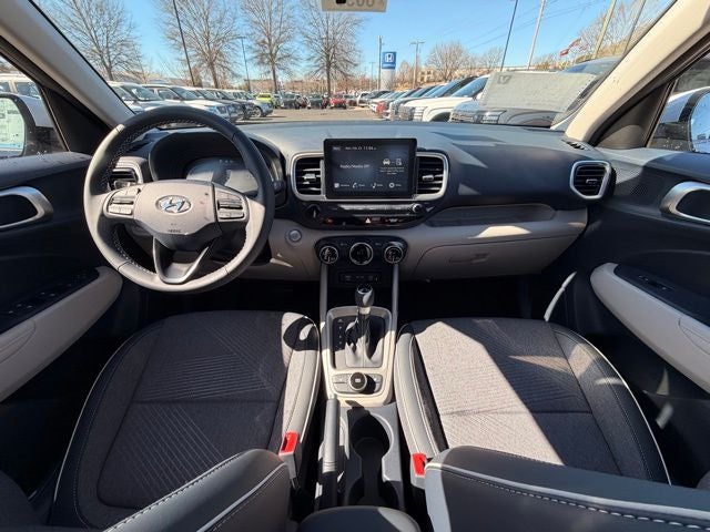 2026 Hyundai VENUE SEL W/Two-Tone Roof