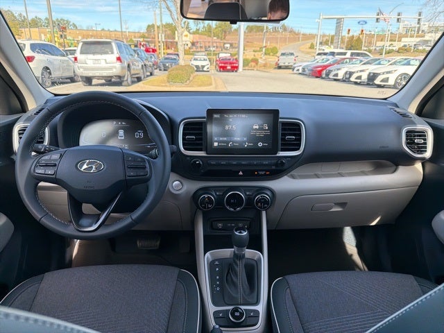 2026 Hyundai VENUE SEL W/Two-Tone Roof