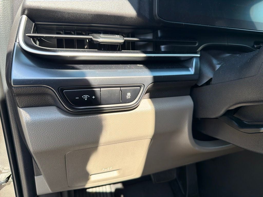 2025 Kia Carnival LXS