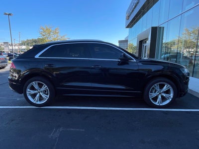 2023 Audi Q8 55 Premium Plus quattro, Pano Roof, Leather, Clean CarFax, One Own