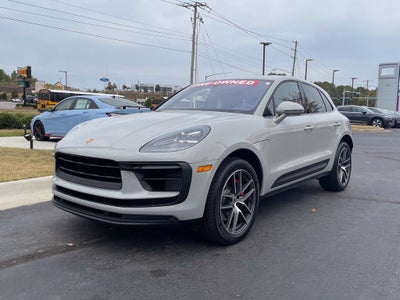 2022 Porsche Macan S Premium Plus Pkg, Clean CarFax, One Owner, Low Mil