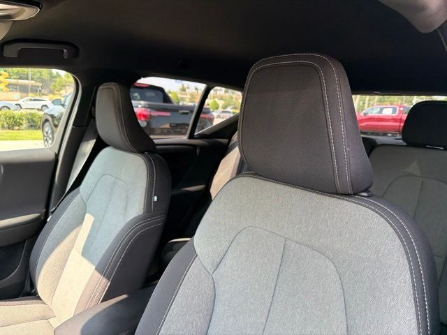 2024 Volvo XC40 B5 Core CLEAN CARFAX 1-OWNER