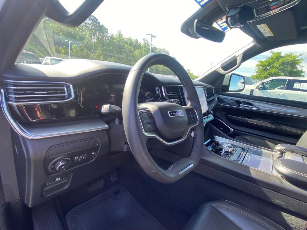 2022 Jeep Wagoneer Series III