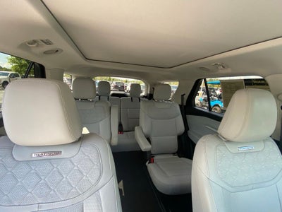 2025 Ford Explorer Platinum