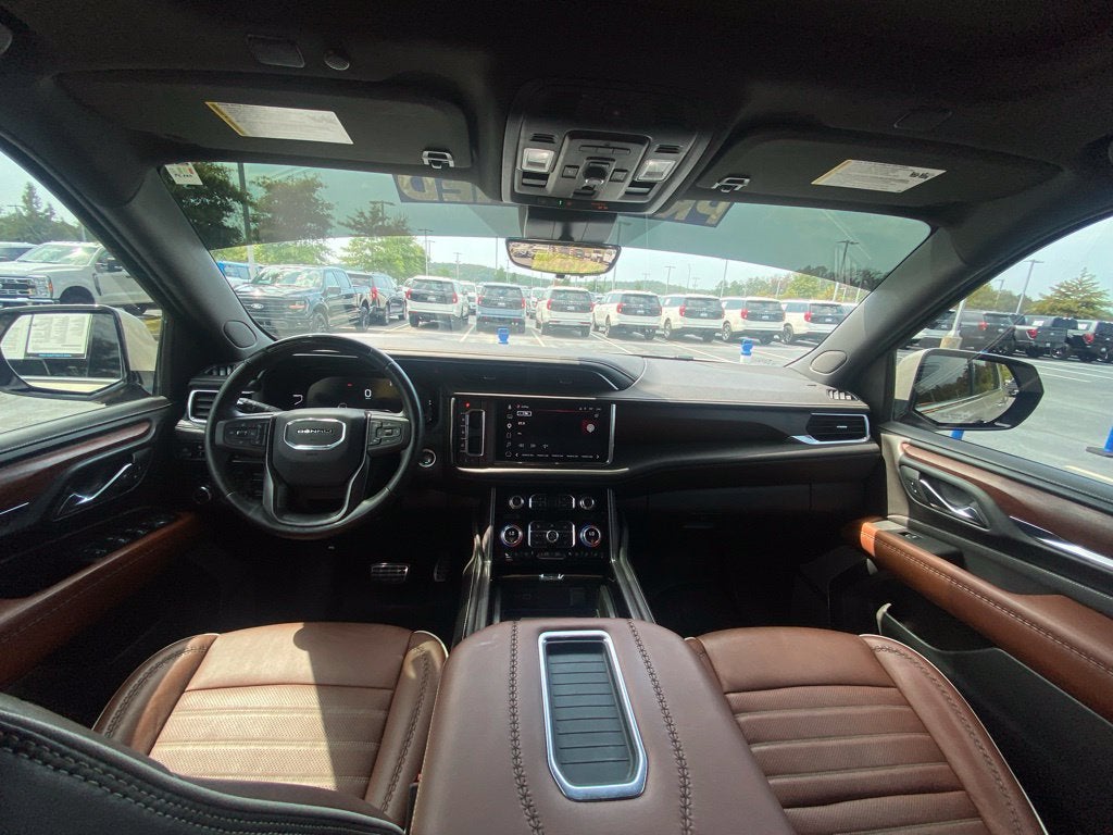 2023 GMC Yukon XL Denali Ultimate
