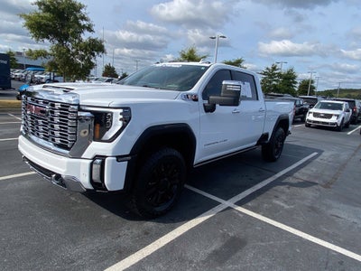 2025 GMC Sierra 2500HD Denali