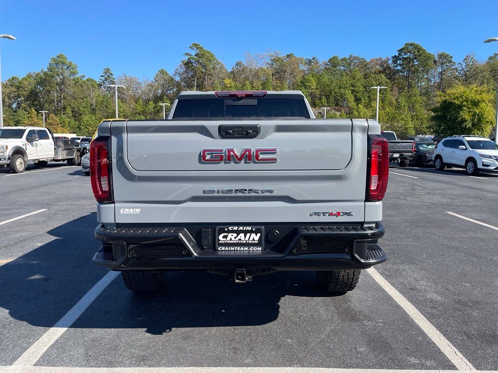 2024 GMC Sierra 1500 AT4X