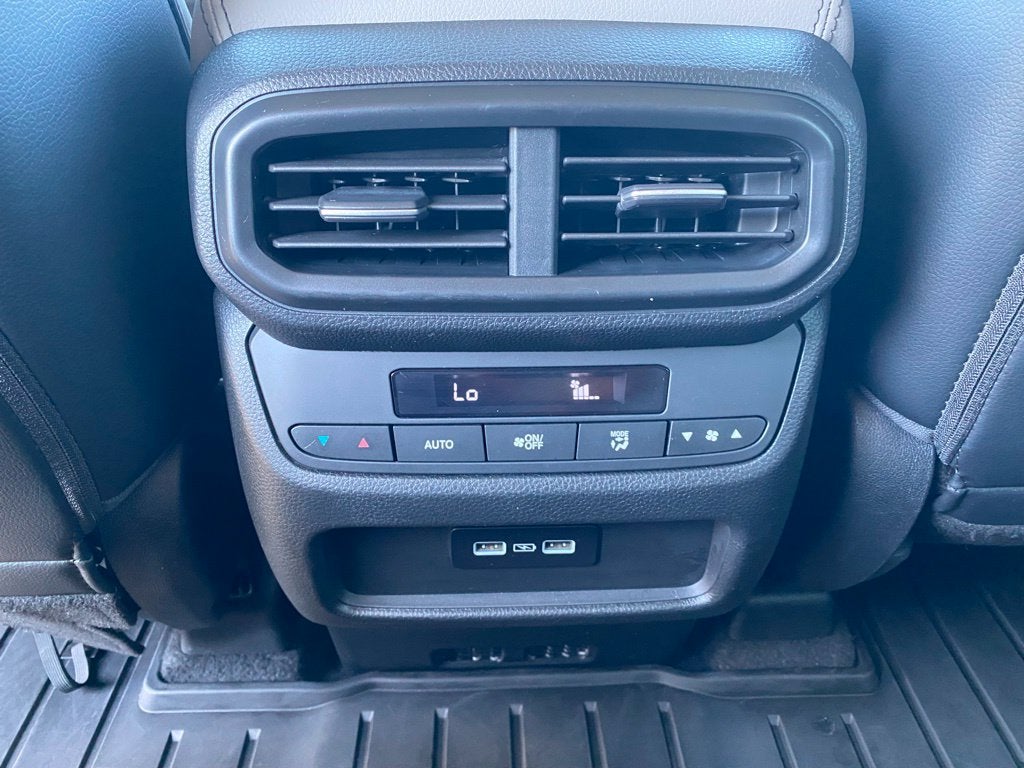 2023 Honda Pilot Touring 1-OWNER-CLEAN CARFAX