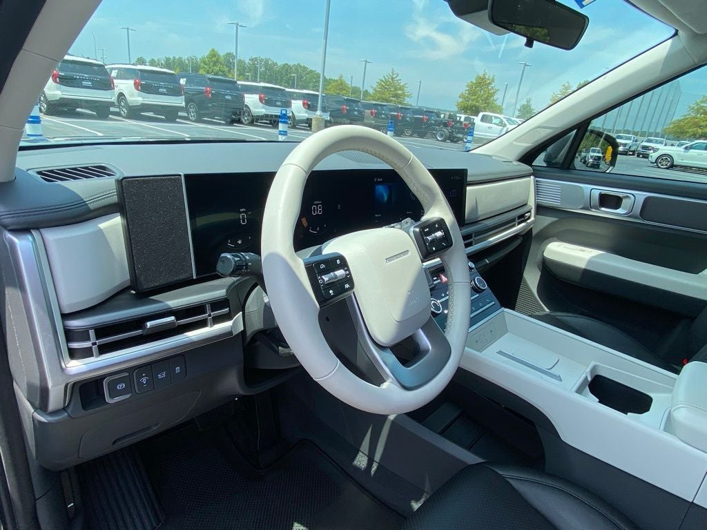 2025 Hyundai SANTA FE SE