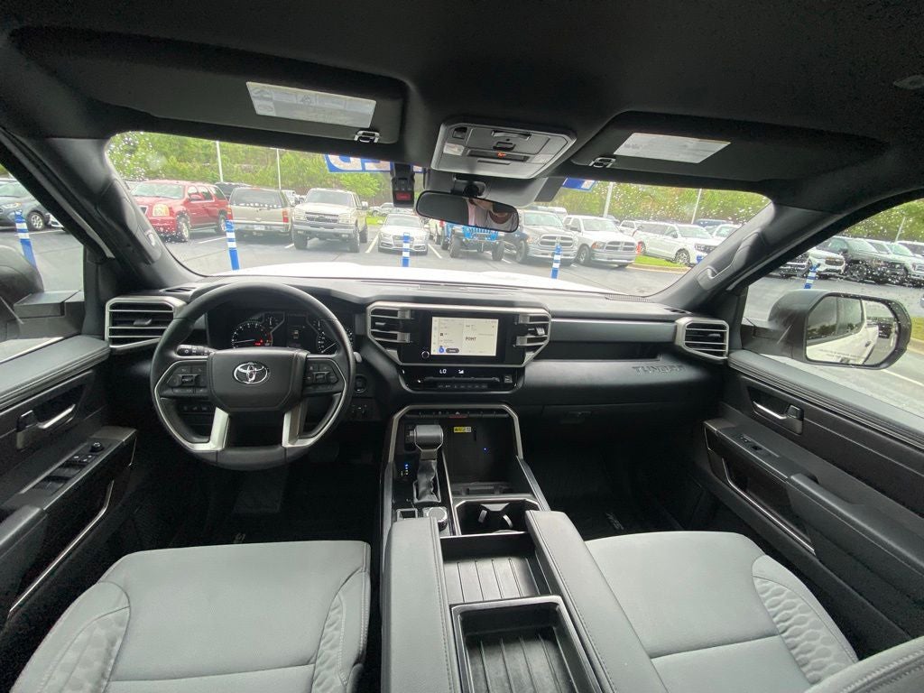 2025 Toyota Tundra SR5