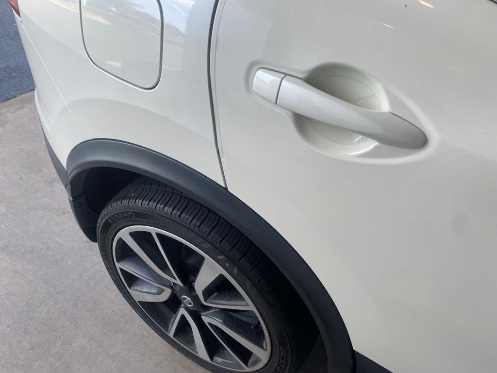 2017 Nissan Rogue Sport SL