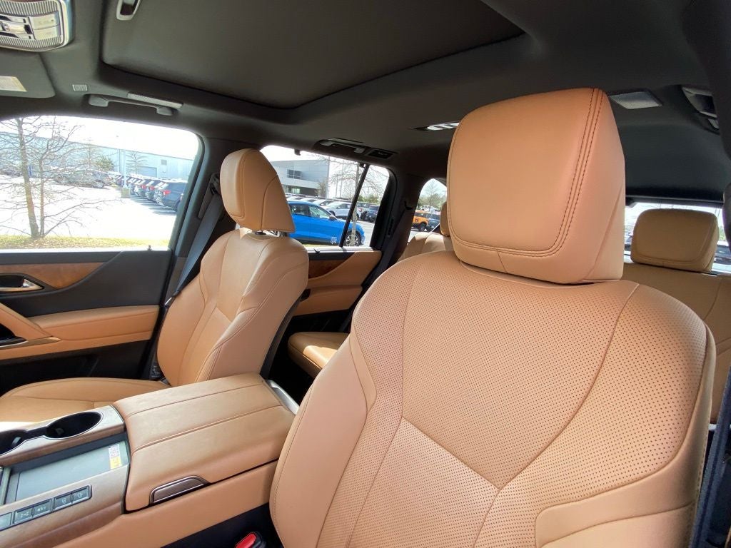 2025 Lexus LX 600 Luxury