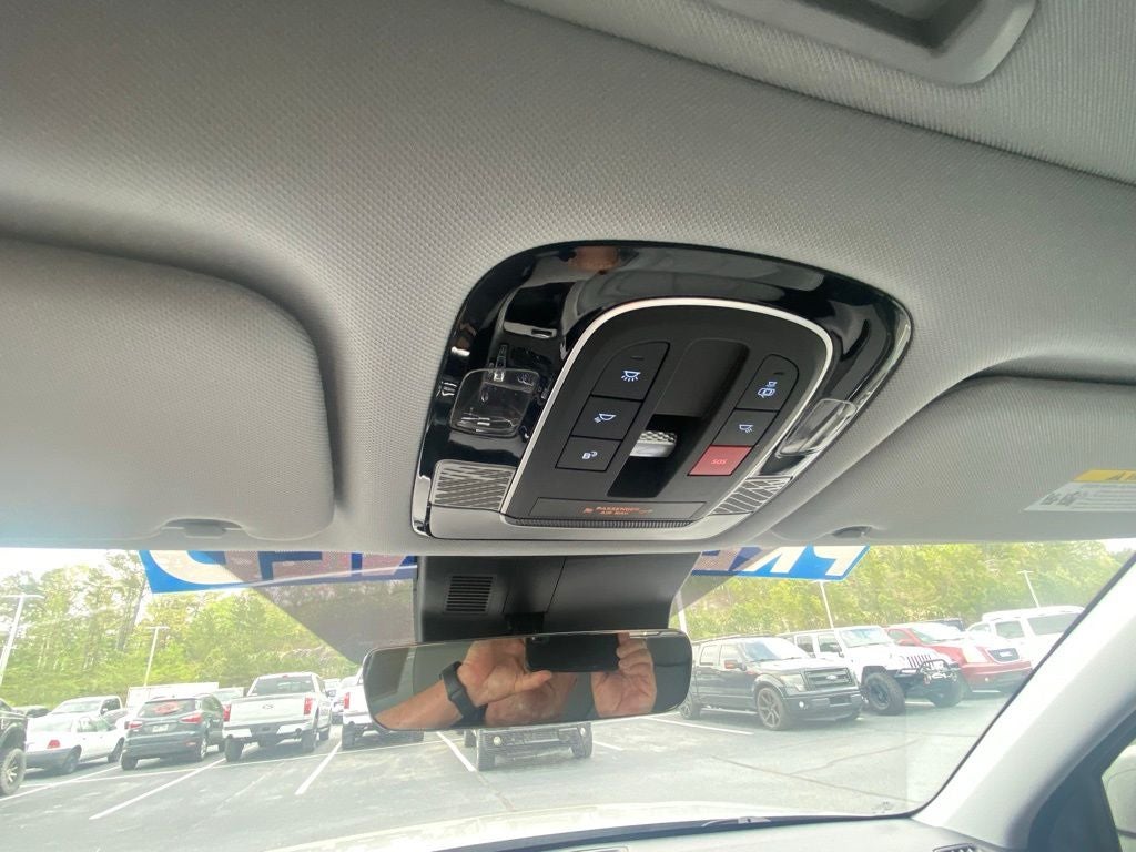 2025 Hyundai PALISADE SEL Premium