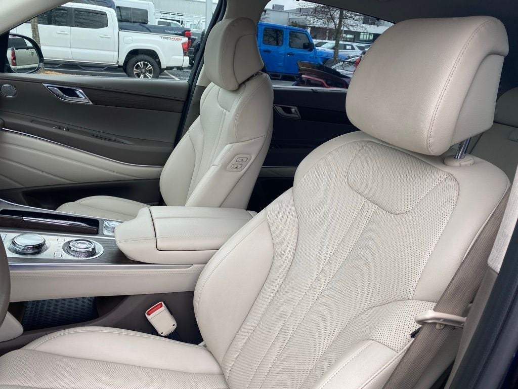 2023 Genesis GV80 2.5T