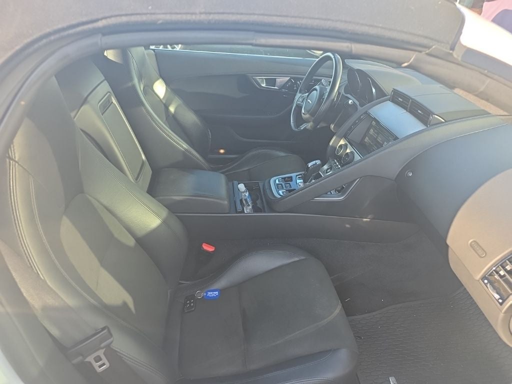 2016 Jaguar F-TYPE Base