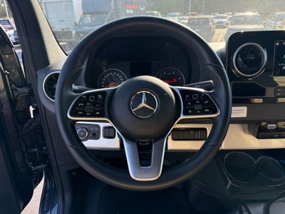 2023 Mercedes-Benz Airstream Cargo 170 WB High Roof